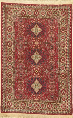 Hereke alt, signiert, Türkei, um 1960, Wolle auf Baumwolle, ca. 185 x 121 cm, EHZ: 2