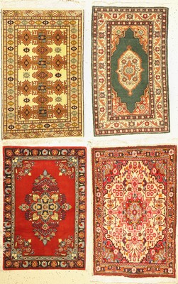 Gemischter Konvolut aus 4 Lots, Keschan, Djosan, Torkmen und Kayseri, ca. 100 x 70 cm, EHZ: 2