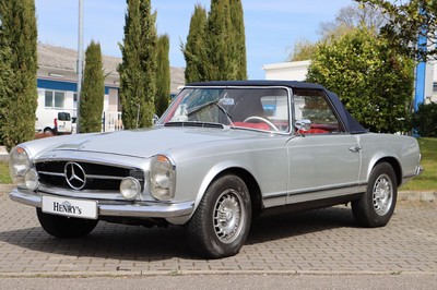 Mercedes Benz 230 SL Pagode, EZ 04/1964, Fahrgestellnummer: 11304210004713, Laufleistung ca. 38.500 km abgelesen, 110 kW/150 PS, Schaltgetriebe, ...