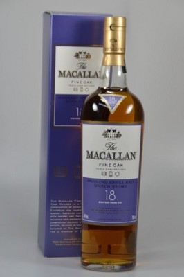 1 Flasche Macallan Highland Single Malt ScotchWhisky, 1990, 18 Jahre alt, triple cask matured, selected sherry oak casks from Jerez/Spain, 43% Vol., ...