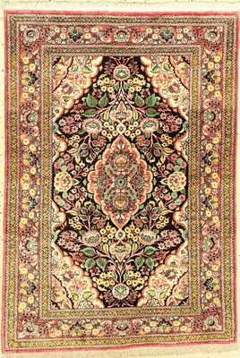 Ghom Seide, Persien, ca. 60 Jahre, reine Naturseide, ca. 115 x 80 cm, EHZ: 2