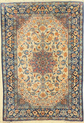 Esfahan fein sign., Persien, ca. 50 Jahre, Korkwolle auf Seide, ca. 153 x 107 cm, EHZ: 3,