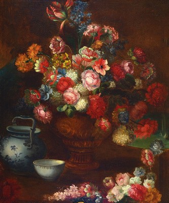 Süddeutscher oder Wiener Künstler, 19.Jh., Stillleben mit Blumen und Teekanne, Öl/Lwd, restauriert, ca. 100x84 cm, mit geschnitztem und ...