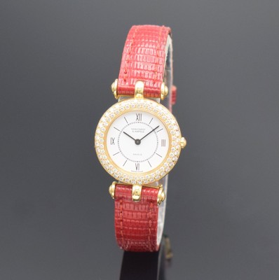 VAN CLEEF & ARPELS feine Damenarmbanduhr in GG 750/000 Referenz 18643 B2, Schweiz/Frankreich um 1990, quarz, 2 teil. Geh., Boden aufgedr., Lünette ...