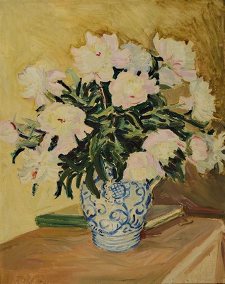 Hanns Georgi, 1901-1989, Stillleben mit Pfingstrosen in blau-weißer Vase, Öl/Malkarton, rechts unten signiert und dat. 45, ca. 75x60cm, R. ca. ...