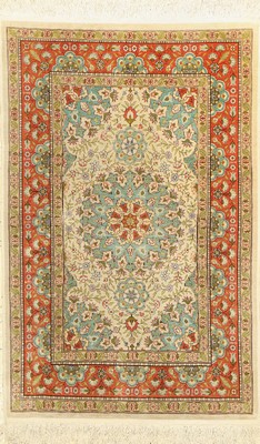 Hereke Seide fein, Türkei, um 1960, reine Naturseide, ca. 110 x 70 cm, EHZ: 2