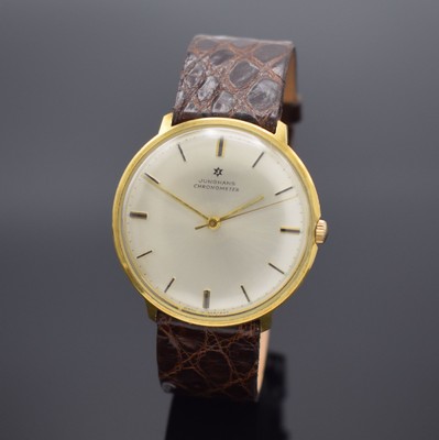 JUNGHANS Chronometer vergoldete Herrenarmbanduhr Kaliber 685, Deutschland um 1965, Handaufzug, Stahlboden aufgedr., orig. Lederband m. verg. ...