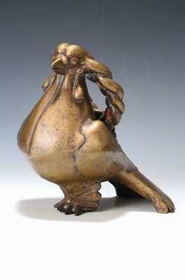 Gernot Rumpf, geb. 1941 Kaiserslautern, Elwetritsche mit geflochtenen Zöpfen, Bronzeskulptur, signiert, num. 11/25, Gießerstempel, H. ca. 22cm