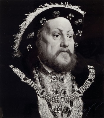 Hiroshi Sugimoto, geb. 1948, ist ein japanischer Fotograf, der in New York lebt und arbeitet, Hier: Konvolut aus 2 Werken "Henry VIII+Anne ...