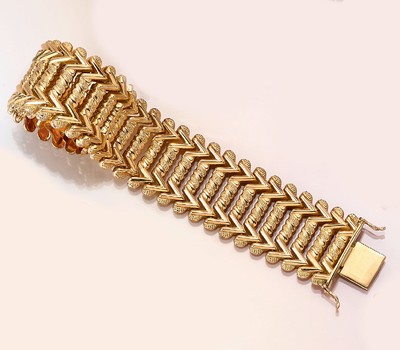 18 kt Gold Armband, GG 750/000, teilstrukturiert, ca. 37.5 g, Kastenschloß mit Sicherheitsachten, L. ca. 19.5 cm
