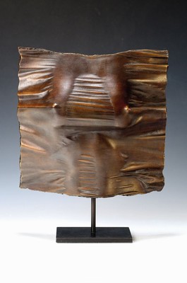 Willi Kissmer, 1951-2018, Bronze Skulptur, Relief III, sign., num. 10/49, H. ca. 32,5 cm