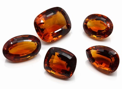 Lot lose Citrine ca. 195,00 ct, Schleifarbeit aus Idar-Oberstein, versch. Schliffformen und Größen