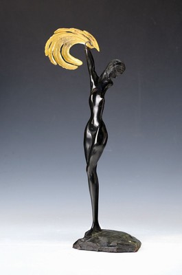 Ernst Fuchs, 1930 - 2015, "Daphne", braun patinierte und partiell vergoldete Bronzeskulptur, aus 1973, auf der Plinthe im Guss signiert, ...