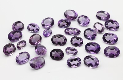 Lot lose ovalfacett. Amethyste zus. ca. 180 ct, Idar Obersteiner Schleifarbeit
