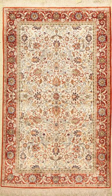 Hereke Seide fein, China, ca. 50 Jahre, reine Naturseide, ca. 155 x 95 cm, ca. 1,0 Mio. Kn/qm, EHZ: 2