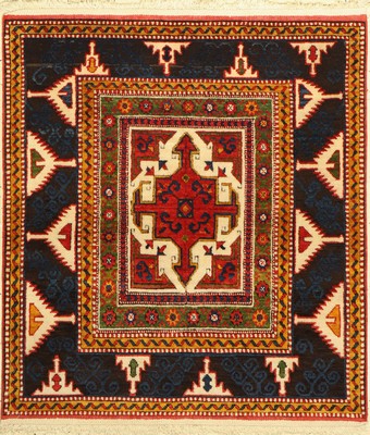 Kazak(Reproduktion), Türkei, ca. 20 Jahre, Wolle auf Wolle, ca. 129 x 148 cm, Pflanzenfarben, EHZ: 2