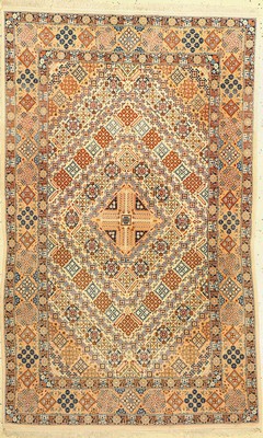 Esfahan fein, Persien, ca. um 1960, Korkwolle mit und auf Seide, ca. 170 x 107 cm,ca. 1,0 Mio. Kn/qm, EHZ: 2