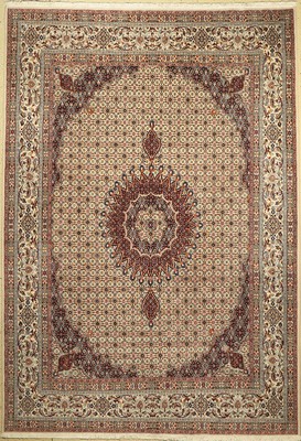 Mud fein, Persien, ca. 50 Jahre, Korkwolle mit Seide, ca. 345 x 240 cm, EHZ: 2