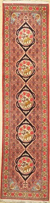 Senneh, Persien, ca. 50 Jahre, Wolle auf Baumwolle, ca. 280 x 68 cm, EHZ: 2