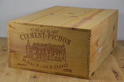 12 Flaschen in ungeöffneter Holzkiste, 1986, Chateau Clement-Pichon, Haut-Medoc, je ca. 750ml, ca. 10-15% Vol., Kiste ungeöffnet