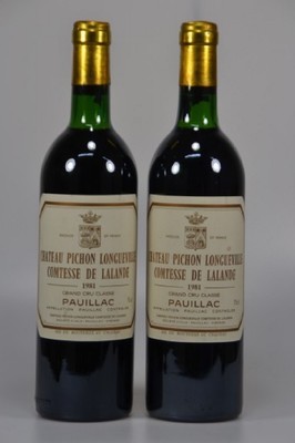 2 Flaschen, 1981 Chateau Pichon Longueville - Comtesse de Lalande, Pauillac, je 750ml, TopShoulder, unverkostet