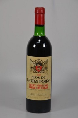 1 Flasche, 1982 Clos de L'Oratoire, Saint -Emilion Grand Cru, 750ml, Top Shoulder, unverkostet, Etikett besch.