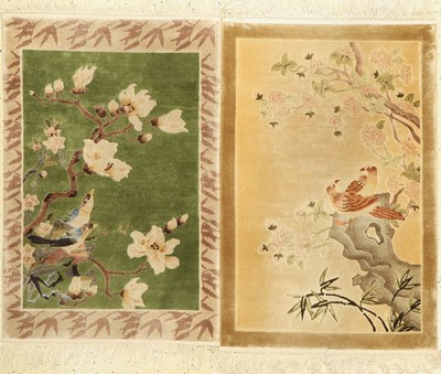 2 Lots Seidenteppiche, China, ca. 50 Jahre,reine Naturseide, ca. 95 x 63 cm, EHZ: 2