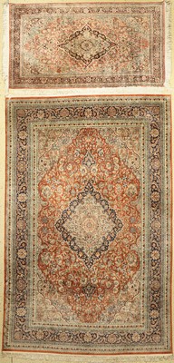 2 Lots Kashmir Seide, Indien, ca. 50 Jahre,Seide auf Baumwolle, ca. 280 x 180 cm & 170 x 90cm, EHZ:2 (reinigungsbedürftig)
