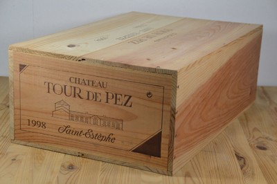 12 Flaschen Chateau Tour de Pez, Saint- Estephe, 1998, in orig. verschlossener Holzkiste