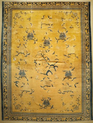 Lotusteppich antik, China/Indien, 19. Jhd, Wolle auf Baumwolle, ca. 435 x 330 cm, EHZ:(altersbedingter Zustand, Restaurierungen).