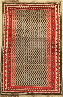 Luri Gabbeh, Persien, um 1930, Wolle auf Wolle, ca. 190 x 125 cm, EHZ:(Guter Zustand)