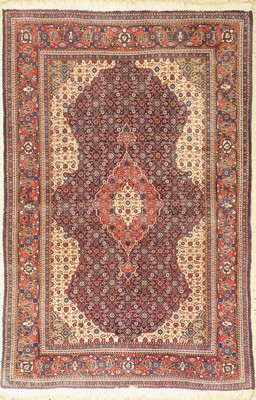 Täbriz fein(50 Raj), Persien, um 1960, Korkwolle, ca. 160 x 106 cm, minimaler Mottenfraß, EHZ: 2(leicht verfärbt)