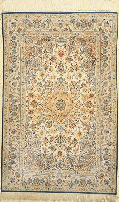 Esfahan fein alt, Persien, um 1940, Korkwolle auf Seide, ca. 163 x 106 cm, EHZ: 2