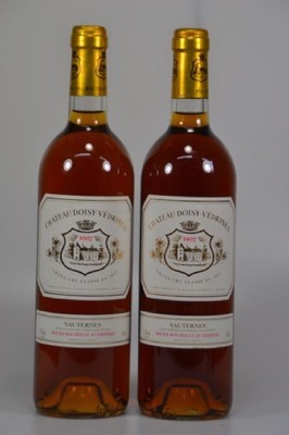 2 Flaschen 1997 Chateau Doisy-Vedrines, Sauternes, je 750ml, 13,5% Vol., Into Neck/High Fill, unverkostet