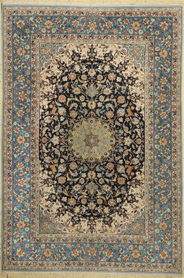 Esfahan fein, Persien, um 1950, Korkwolle, ca. 227 x 157 cm, EHZ:(Guter Zustand)