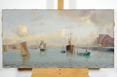 Valdemar Otto Lusty, 1886-1965, dänischer Marinemaler, belebte Ansicht der Hafeneinfahrt von Aarhus mit Blick auf die Domkirke, links unten ...