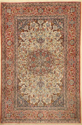 Esfahan fein, Persien, ca. 50 Jahre, Korkwolle mit und auf Seide, ca. 240 x 160 cm,EHZ: 2-3