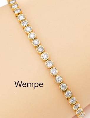 18 kt Gold WEMPE Brillant-Armband, GG 750/000, 46 Brillanten zus. ca. 5.0 ct feines Weiß/si, L. ca. 18.5 cm, ca. 16.6 g, Kastenschloss mit 2 ...