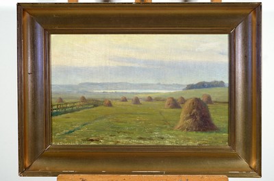 Johan Ulrik Bredsdorf, 1845-1928, Heustapel auf einer gemähten Wiese, Öl/Lwd, links unten signiert und dat. 1909, ca. 34x55cm, R. ca. 51x73cm
