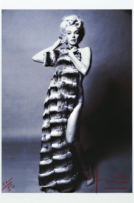Bert Stern, 1926 Brooklyn - New York 2013, Fotografie auf dickem, mattem Fotopapier, "Marilyn in Chinchilla Coat" handsigniert und num. ...