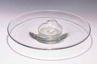 Rosenthal Jahresteller in Glas, 1975, von Günter Uecker, farbloses Glas, signiert und num. 1954/3000, D. ca. 36cm, mit Zertifikat, im orig. Karton, ...