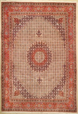 Mud fein, Persien, ca. 50 Jahre, Korkwolle mit Seide, ca. 355 x 245 cm, EHZ: 2
