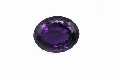 Loser Amethyst 99.09 ct, ovaler Facettenschliff, 32.03 x 25.62 x 19.79 mm, vivid deep purple, mit ALGT Expertise, verschweißt
