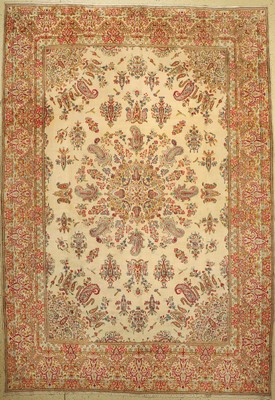 Kerman, signiert, Persien, um 1950, Wolle auf Baumwolle, ca. 391 x 274 cm, EHZ: 2