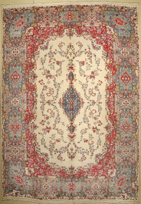 Kerman alt, Persien, um 1960, Wolle auf Baumwolle, ca. 423 x 300 cm, EHZ: 2-3