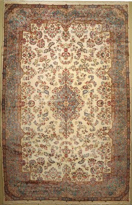 Kerman Lawar Palastteppich, Persien, um 1950, Wolle auf Baumwolle, ca. 530 x 330 cm, EHZ: 2(leicht fleckig)