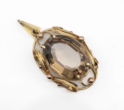 14 kt Gold Anhänger Rauchquarz-Anhänger, GG/RG 585/000, 1950er Jahre, ovalfacett. Rauchquarz, elegante Fassung mit GG-Bögen und RG-Granalien, ca. ...