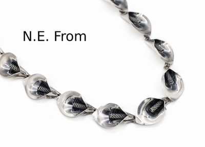 Design-Collier, 925er Silber, Dänemark, einzelne blütenförmige Glieder, L. ca. 39.5 cm, Steckverschluss, bez. mit N.E. From