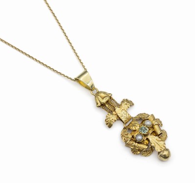 14 kt Gold Anhänger, GG 585/000 gepr., um 1830, in sich bewegl., florale Gestaltung, ca.4 x 1.8 cm, Öse sek., an Kette, GG 585/000 gepr., L. ca. ...