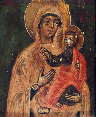 Ikone, Russland, um 1900, Gottesmutter mit Jesuskind, Tempera auf Holz, altersbedingte Oberflächenschäden, ca. 13x11cm, R. ca. 19x18 cm
